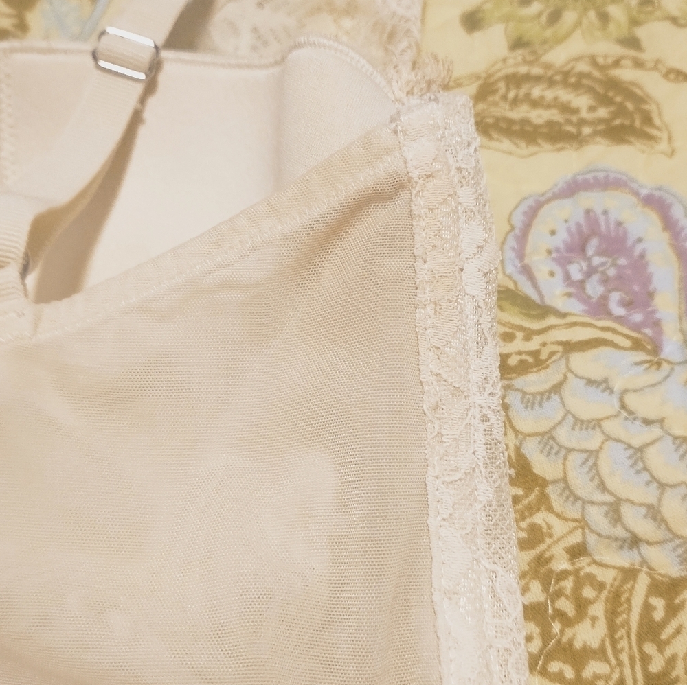 VS 2 Piece Bra / NWTPanty,  DREAM ANGEL Elegant Lace Bralette/ PANTY - Picture 9 of 15